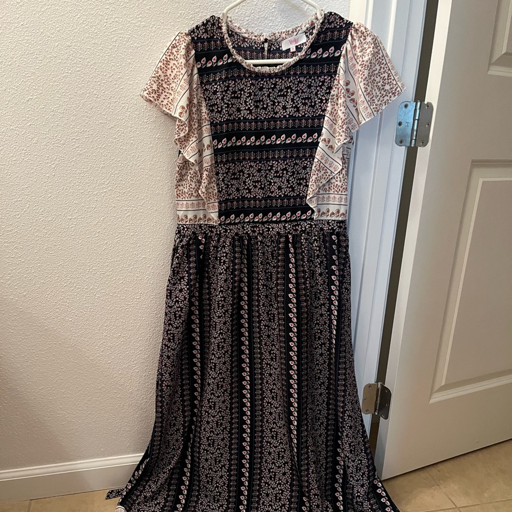 Veeko floral dress.